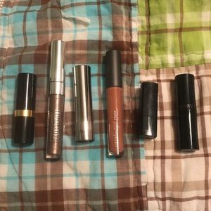 Lipsticks/liquid eye shadow